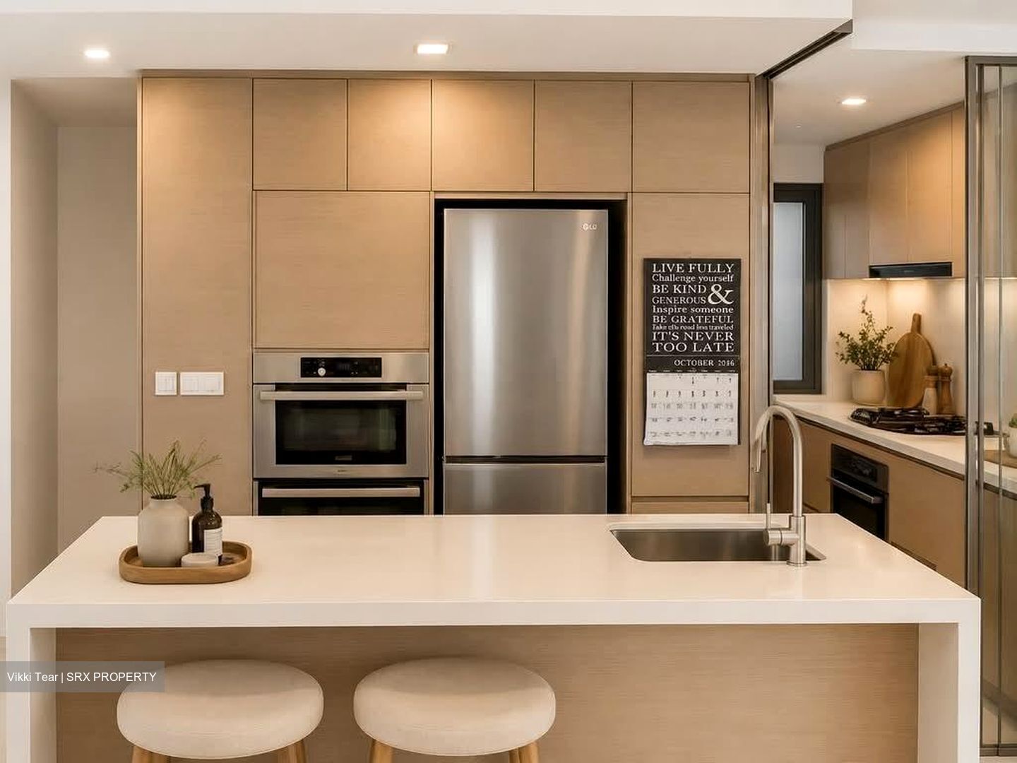 Centro Residences (D20), Condominium #570845501